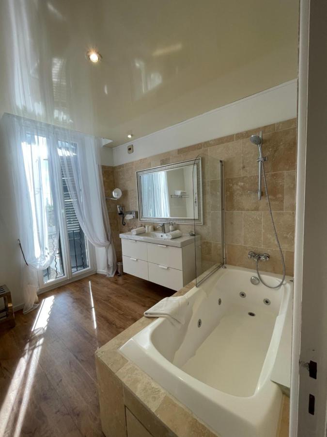 Angelussi Hotel Salon-de-Provence